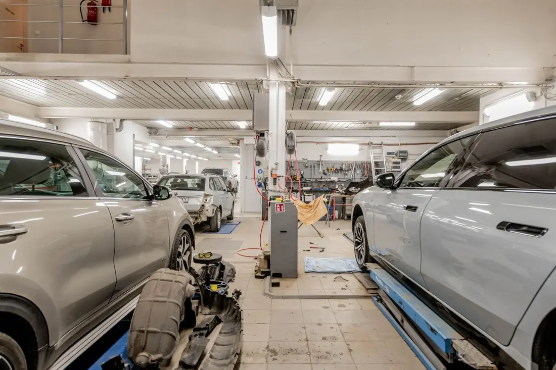 Service bays