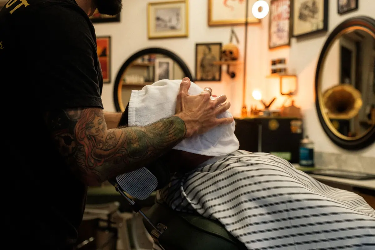 Hot towel treatment in the chair