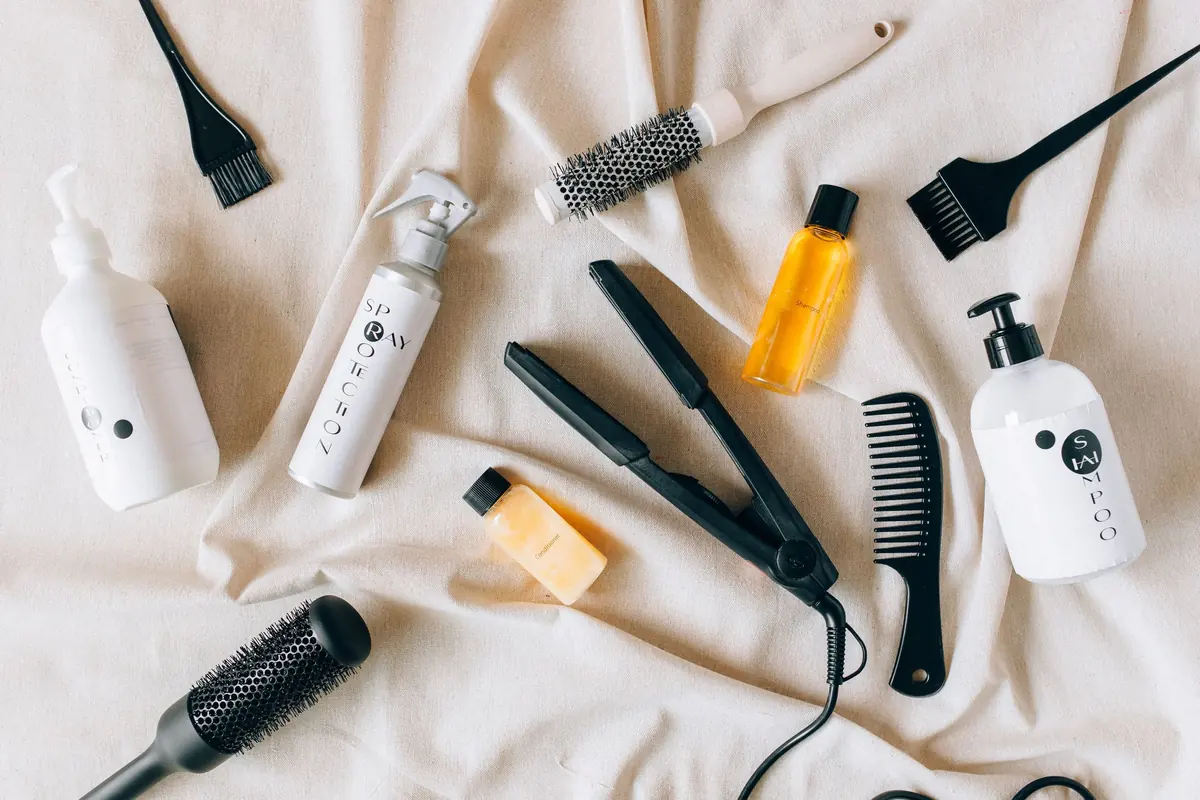 Brushes, dryers and styling tools